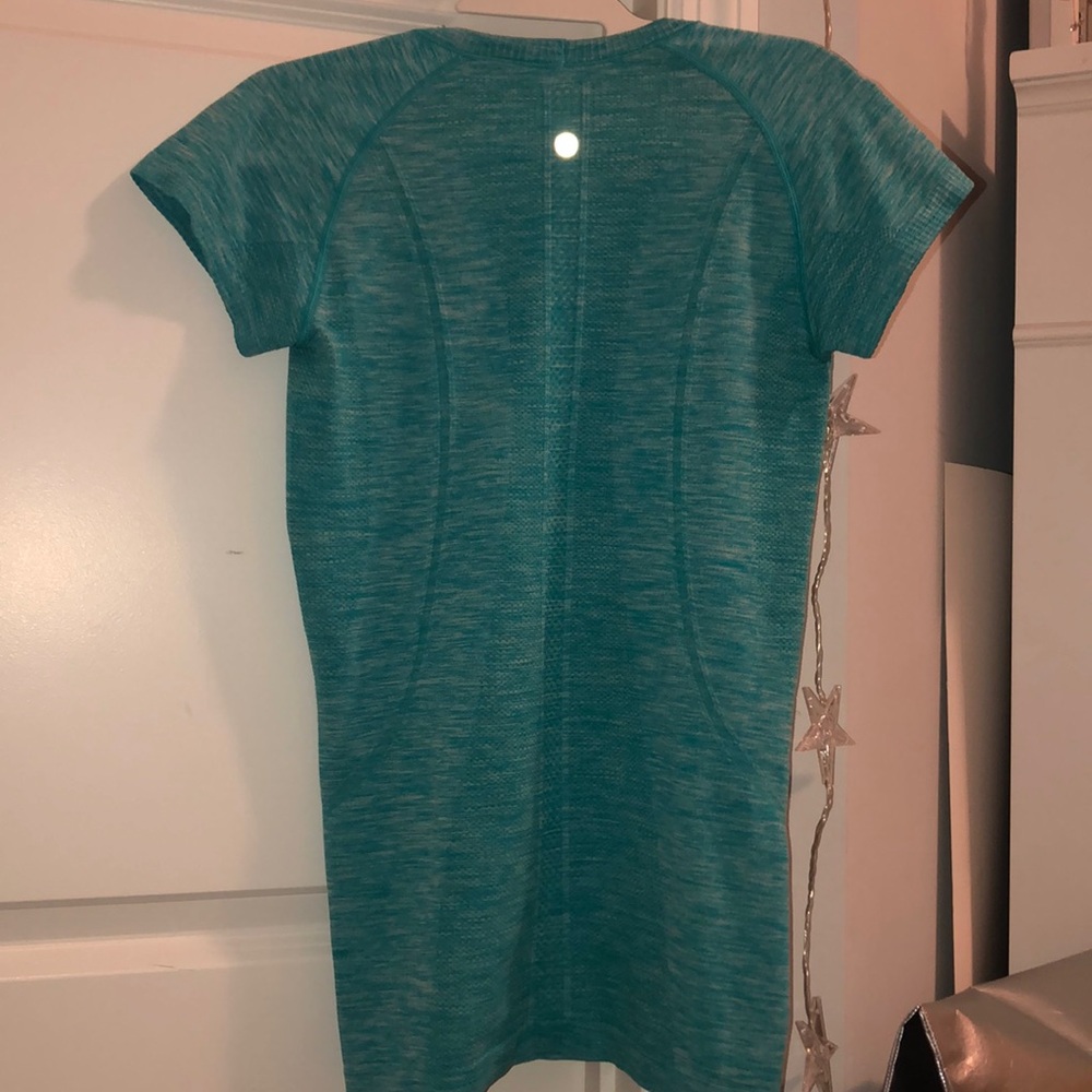 Lululemon short sleeve